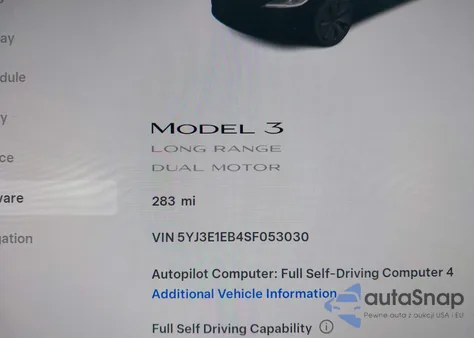 2025 Tesla Model 3 Long Range All-Wheel Drive z USA, uszkodzony, nr VIN 5YJ3E1EB4SF053030